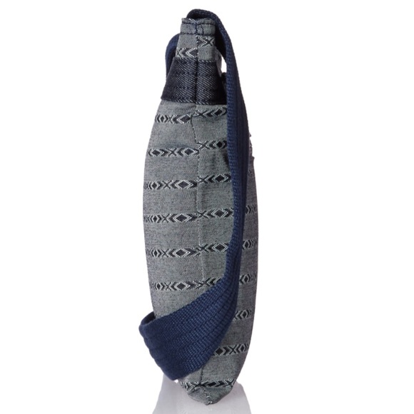 Dakine Canvas Dive Cross Body Bag NWT - Picture 5 of 10